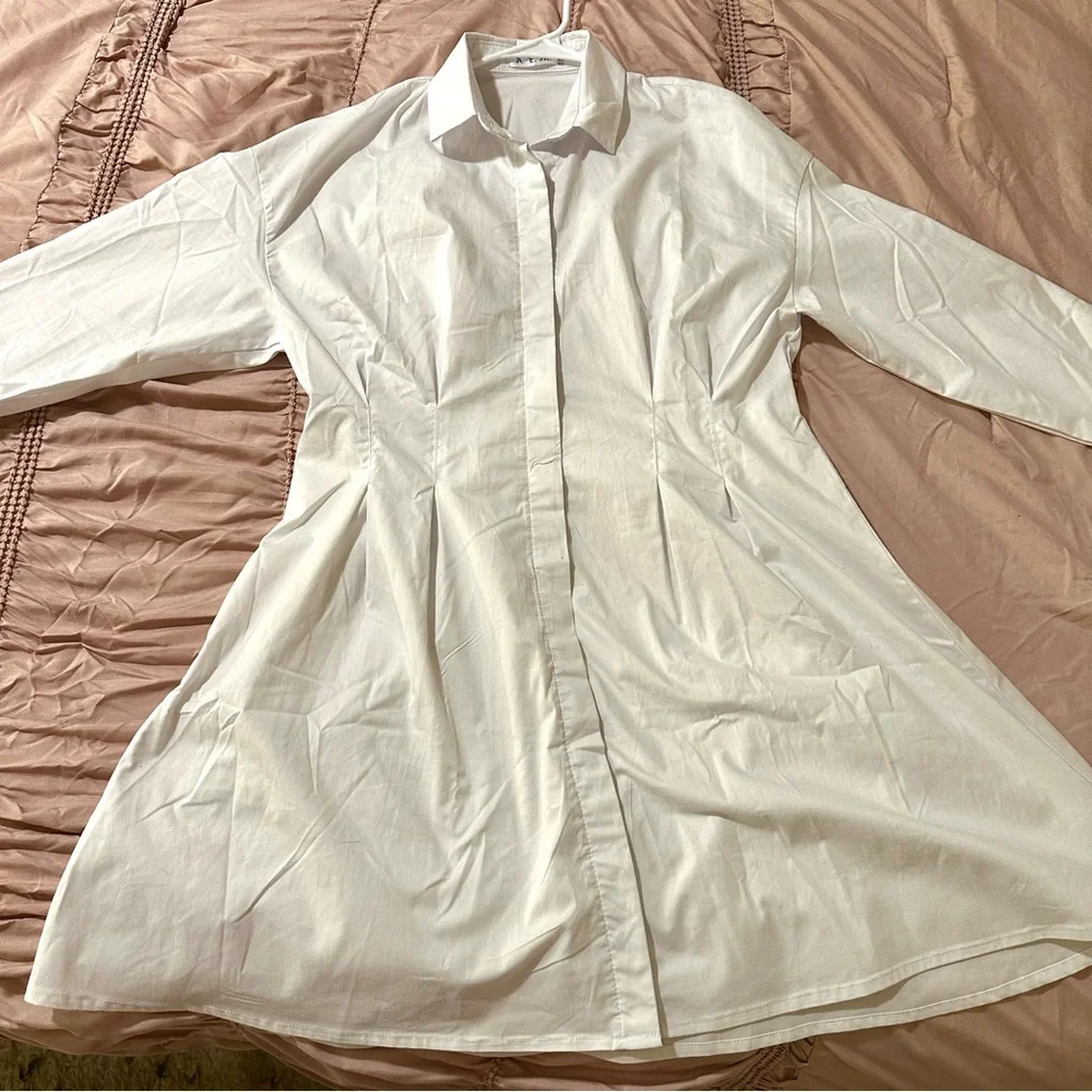 Women’s White Shirt Dress - Picture 9 of 11